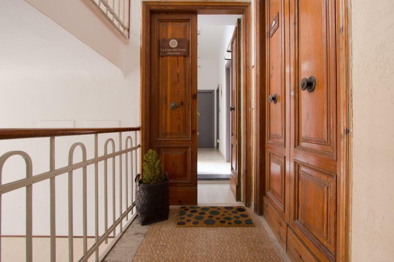 La Casa Dei Treni Affittacamere City Rooms For Travel Lovers ラ・スペツィア エクステリア 写真